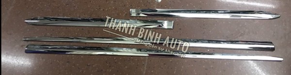 Nẹp sườn HONDA JAZZ 2018